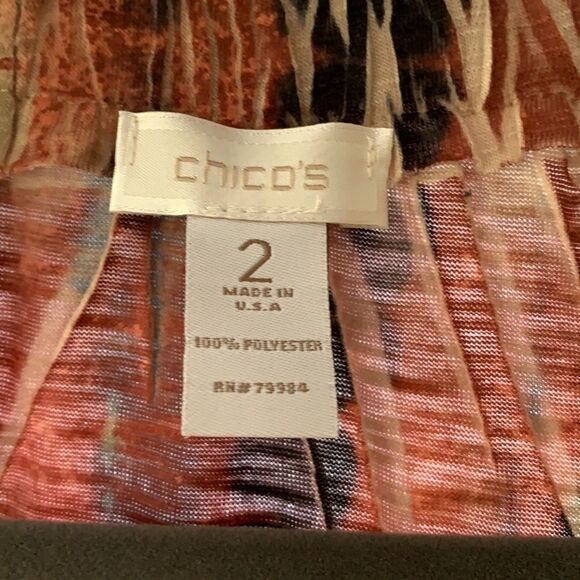 Chico’s size 2 cardigan wrap.  Size up or down with this crinkle material design - Picture 4 of 8